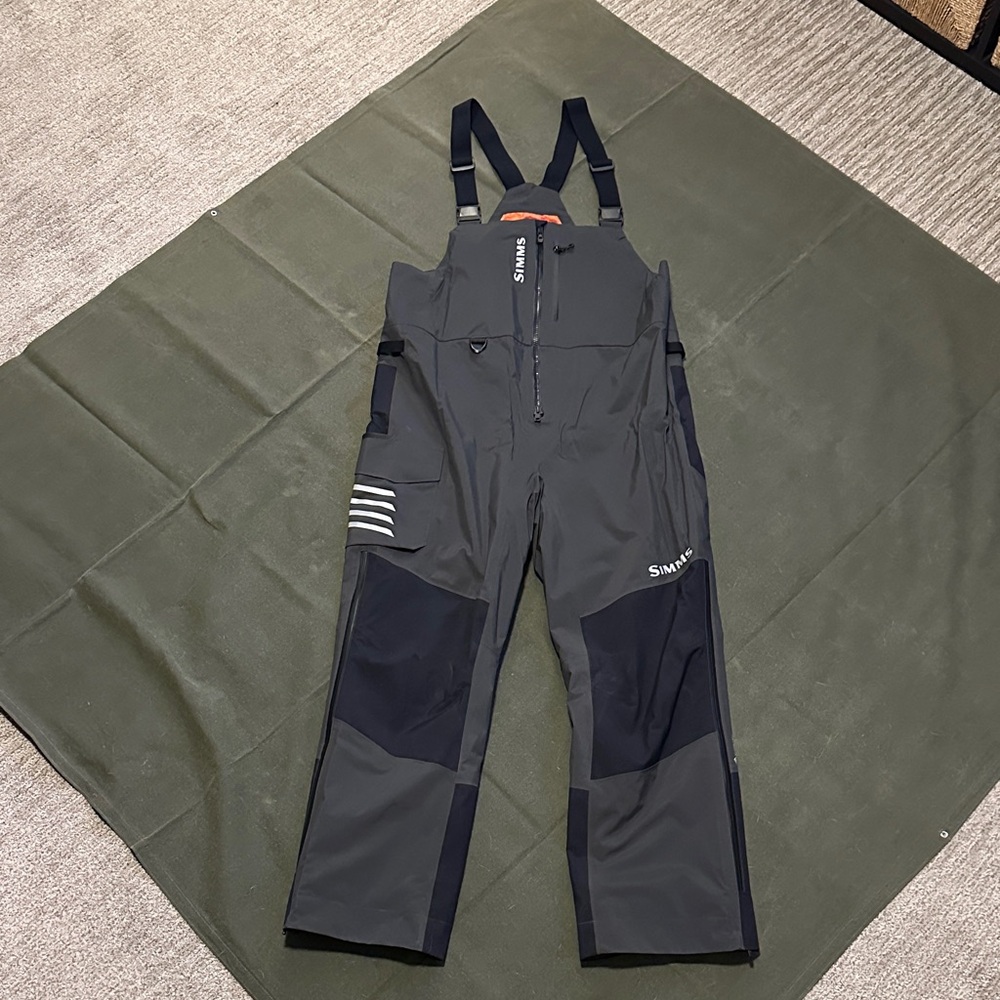 Simms Guide Bibs: Gore-Tex Insulated Bibs